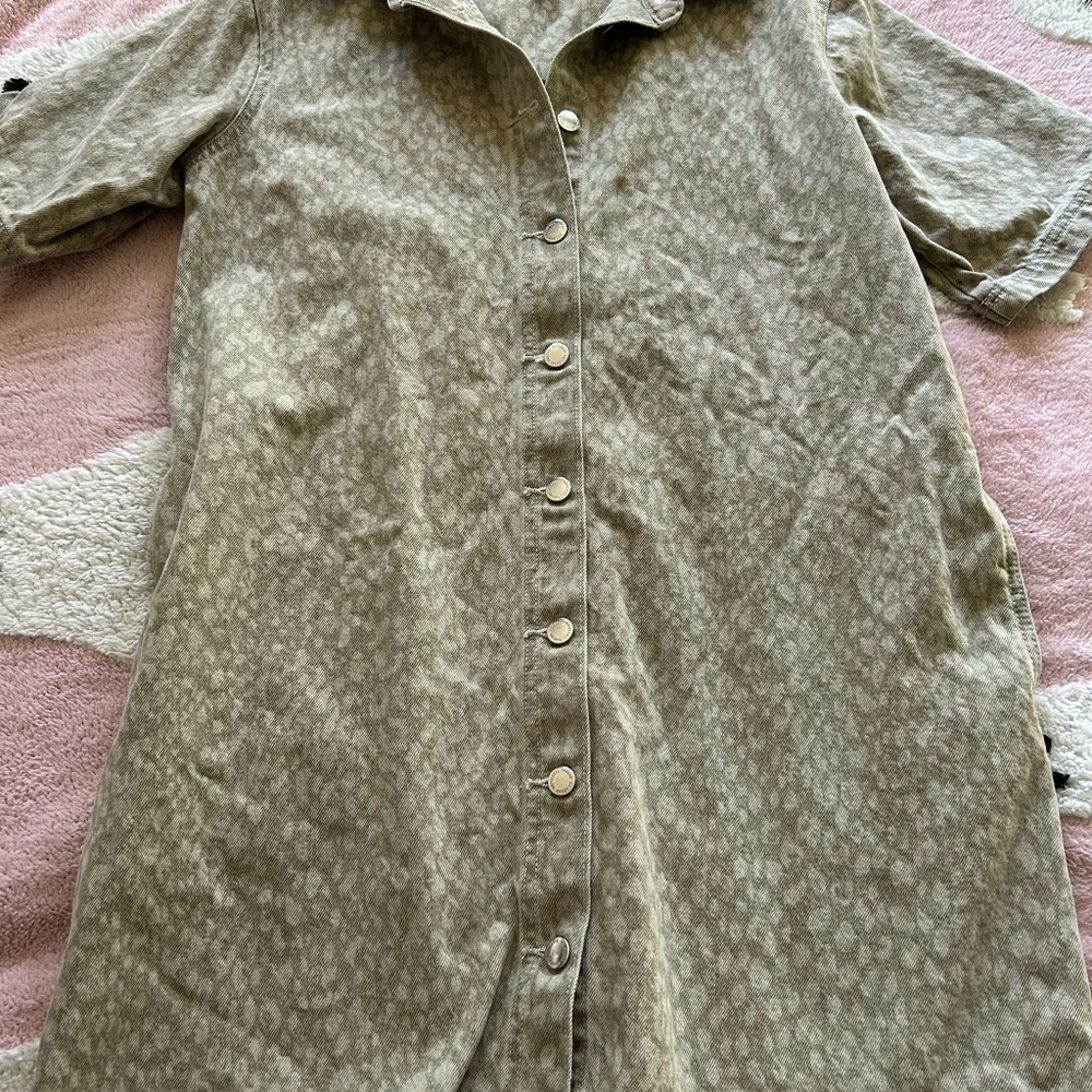 Universal Thread Heathered Gray Tee - image 3